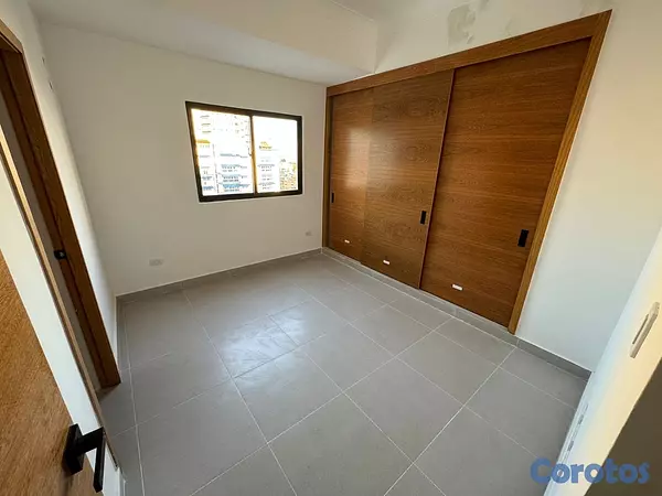 apartamentos - ALQUILER | PENTHOUSE DÚPLEX EN BELLA VISTA CON VISTA AL MAR
 6