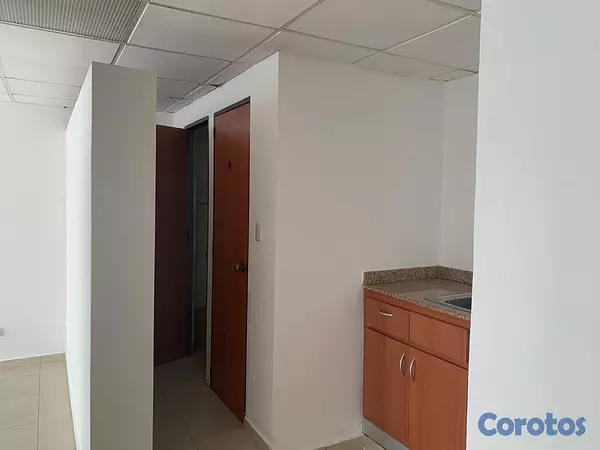 oficinas y locales comerciales - LOCAL COMERCIAL  3