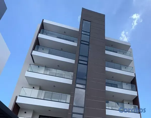 apartamentos - Alquiler Apartamento 3 Habitaciones + Servicio | T 5