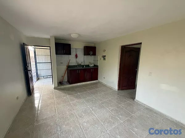 apartamentos - se Alquila RD22,000 avenida independencia.  4