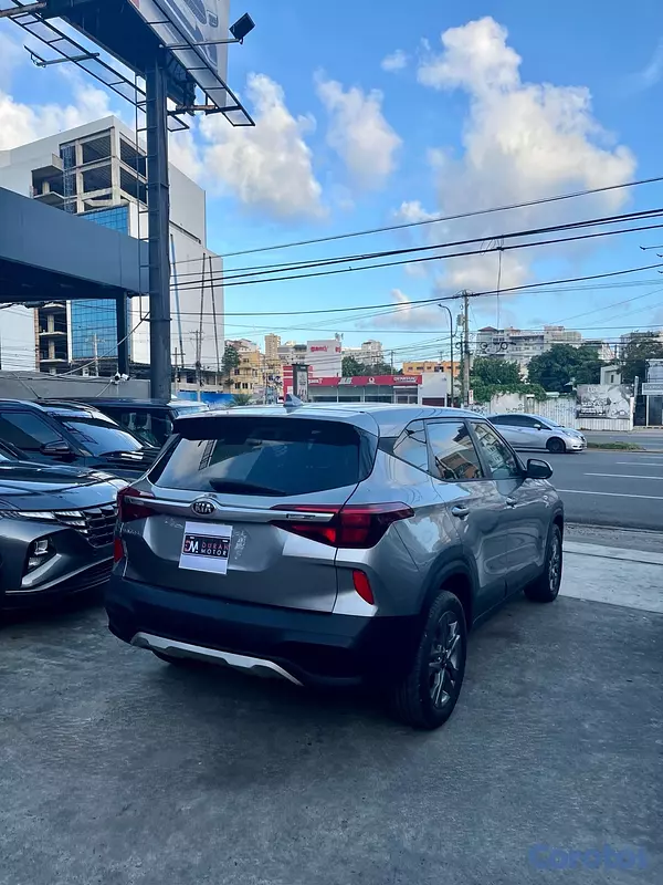 jeepetas y camionetas - Kia Seltos LX AWD 2021 7