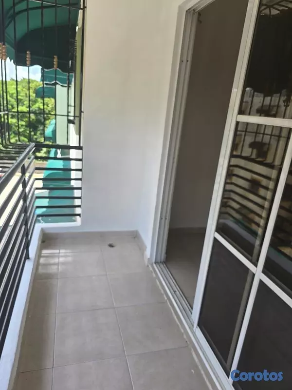 apartamentos - venta de apartamento en la autopista de san isidro 4to nivel santo Domingo este  3