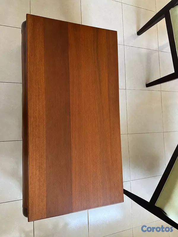 muebles y colchones - Mesa de centro en Caoba  2