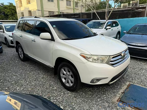 jeepetas y camionetas - toyota hilander 2013 11