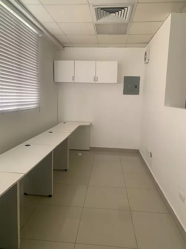 oficinas y locales comerciales - Espacio moderno para oficina los prados 7
