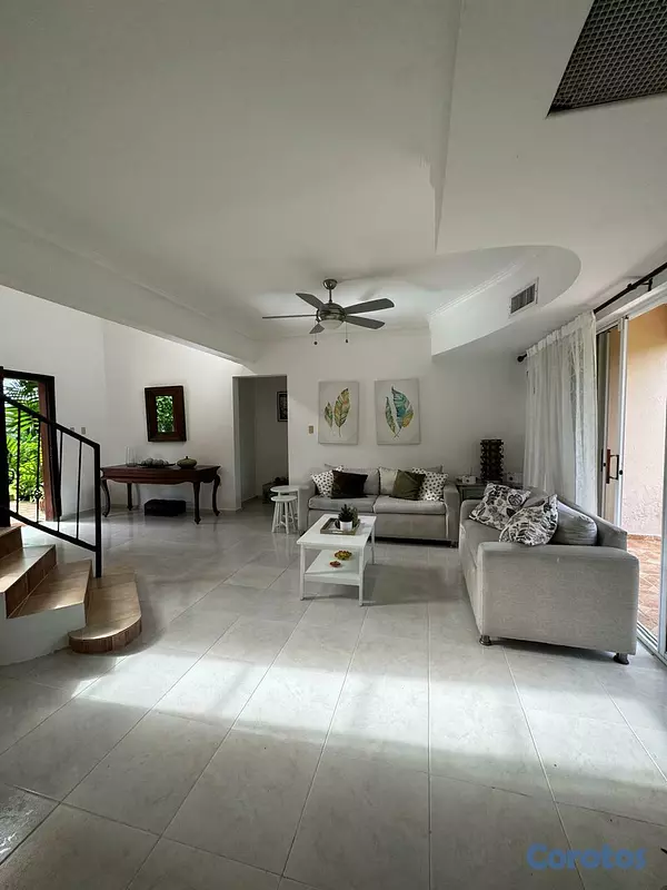 casas - Se vende villa en el metrocontriclud en Juan Dolio 6