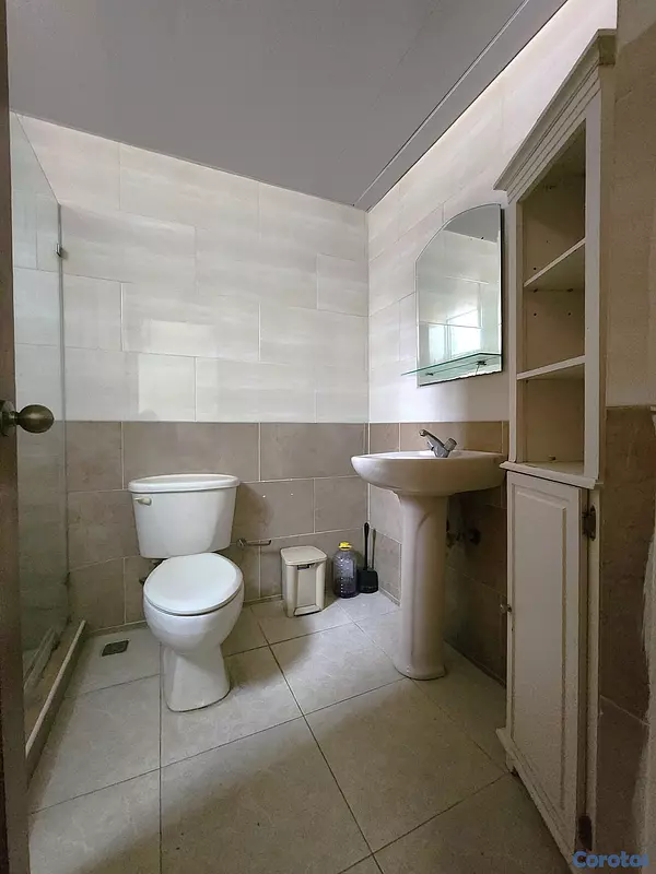 apartamentos - ALQUILO APTO. AMUEBLADO 2 HABS. CON PATIO INTERIOR 8