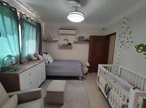 apartamentos - Apartamento de Venta en Torre 4to Nivel, La Trinitaria  5