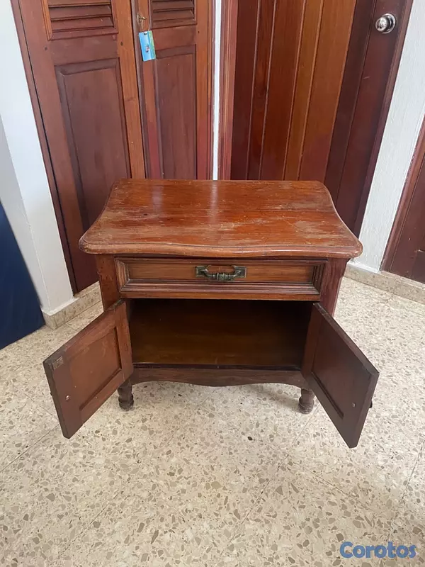 muebles y colchones - Mesa auxiliar de caoba  6