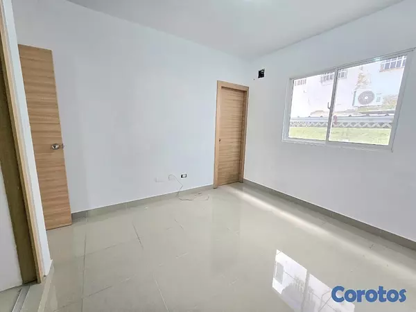 apartamentos - venta de apartamento 1er piso con patio en mirador del este de 127mts 10