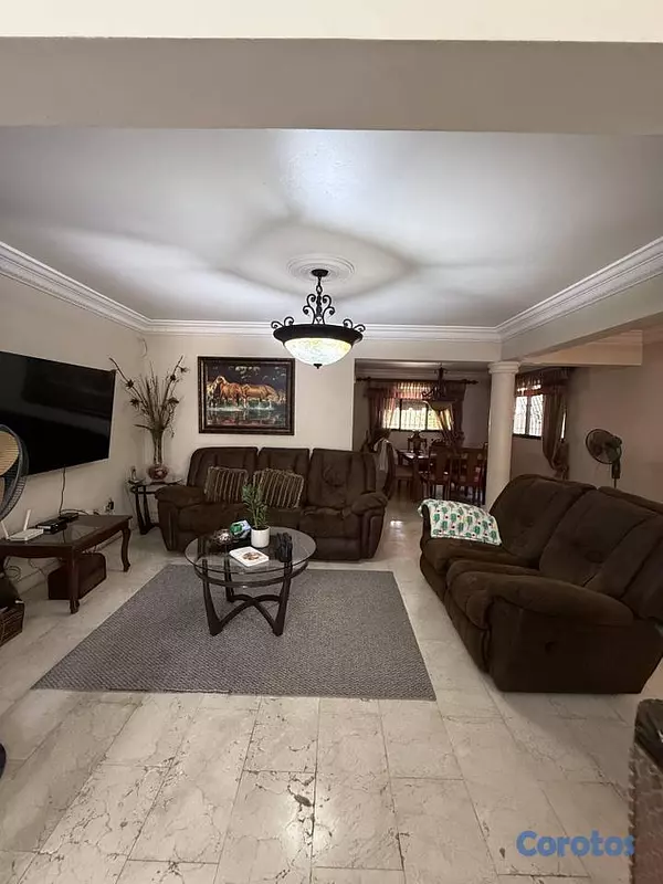 casas - Venta de Casa en Los Cacicazgos de oportunidad  9