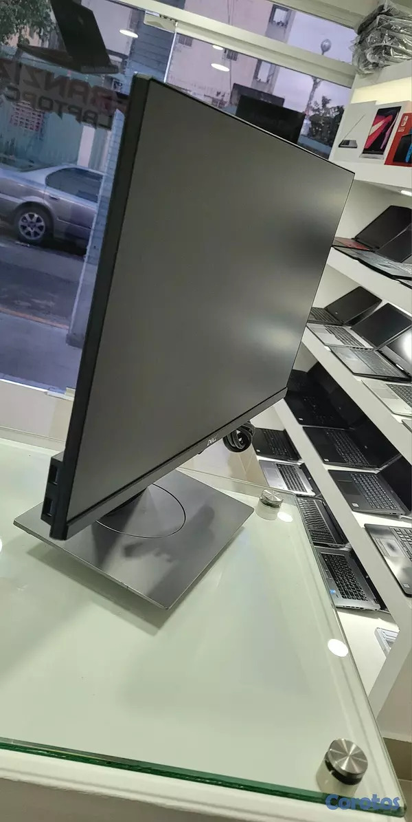computadoras y laptops - Monitor Dell 24 Pulg Sin Bordes hdmi full 1080p 2