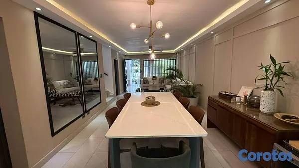 casas - Casa en venta en Ensanche Quisqueya 7