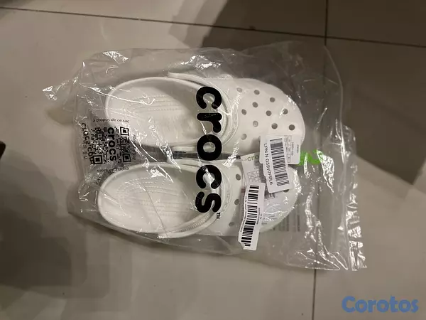 zapatos unisex - Crocs Unisex blanca size 9M 11W 2