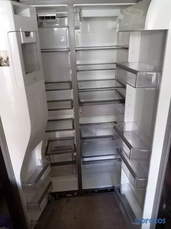 electrodomesticos - nevera dos puertas Maytag con dispensador de agua y hielo 

 2