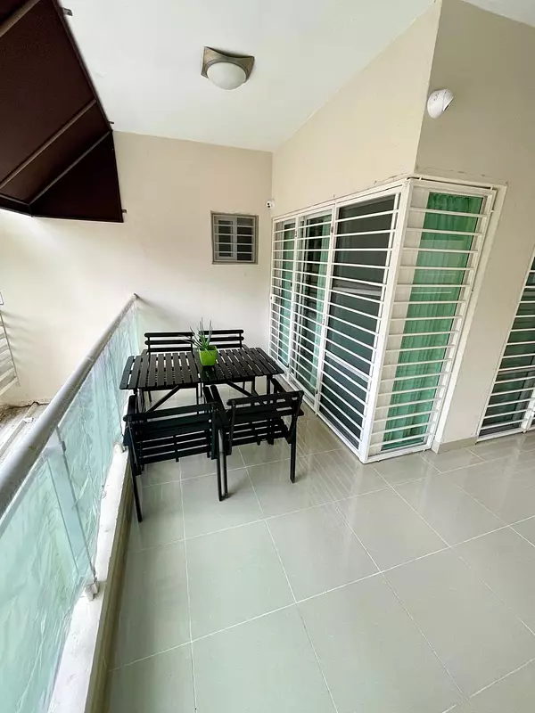 apartamentos - Rento  Apto en Evaristo Morales sin amueblar 4