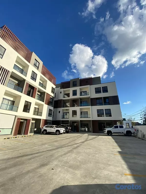 apartamentos - Apartamento 1er Nivel en Proyecto Cerrado, Dorado  1