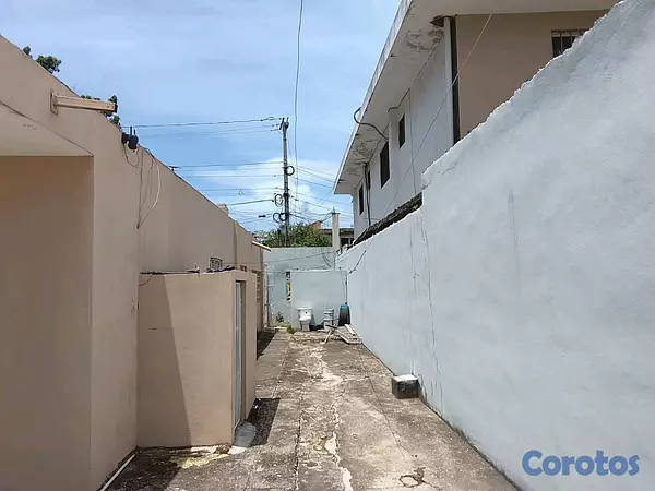 casas - 🔥 Casa con Potencial de Ampliación en Santo Domingo Este 7