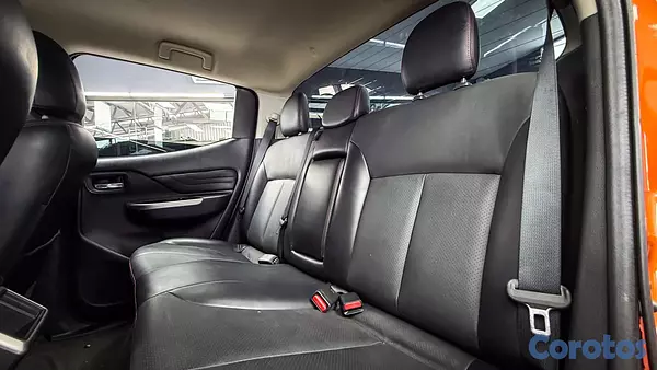 jeepetas y camionetas - Mitsubishi L200 Sportero 2024  14