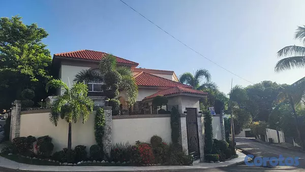 casas - Casa en venta en Altos de  Arroyo Hondo III  Códig 1