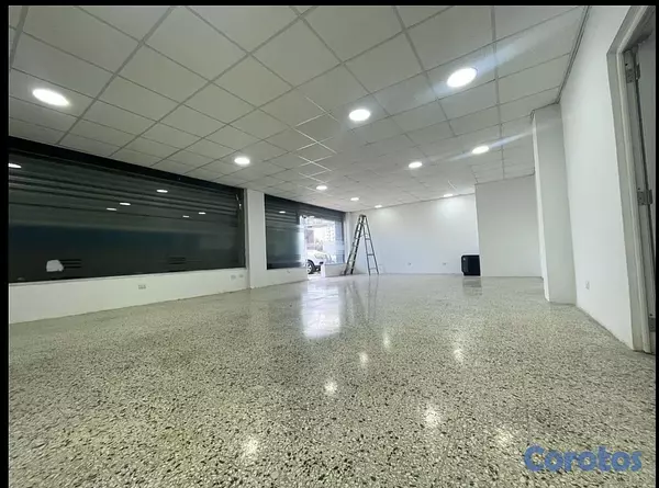 oficinas y locales comerciales - LOCAL COMERCIAL 2