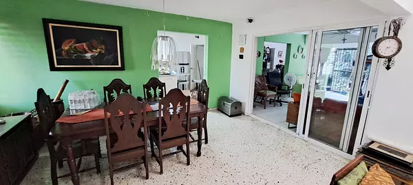 casas - Propiedad céntrica en alquiler 10