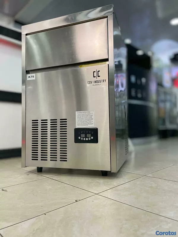equipos profesionales - Maquina dispensadora generador cubos de hielo  6