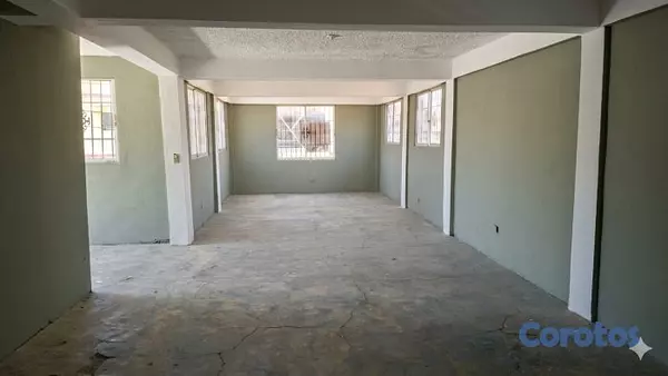 oficinas y locales comerciales - local en alquiler en hainamosa 4
