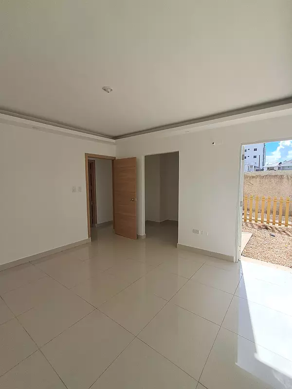 apartamentos - Apartamento 1er nivel con patio en San Isidror 6