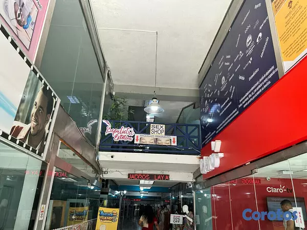otros inmuebles - Plaza Comercial en la Zona Colonial Buen Retorno 4