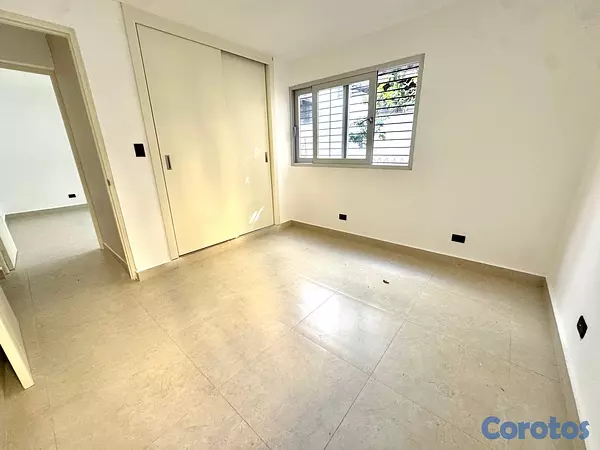 apartamentos - Apartamento en alquiler de 2habitaciones en Av Sarasota recién remodelado  9