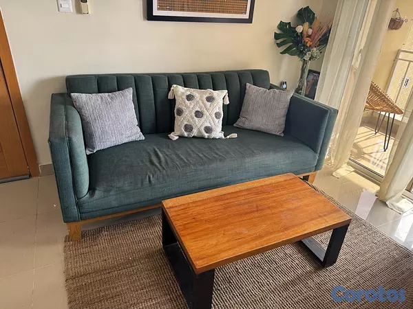 muebles y colchones - mueble de tres plazas con su mesita 3