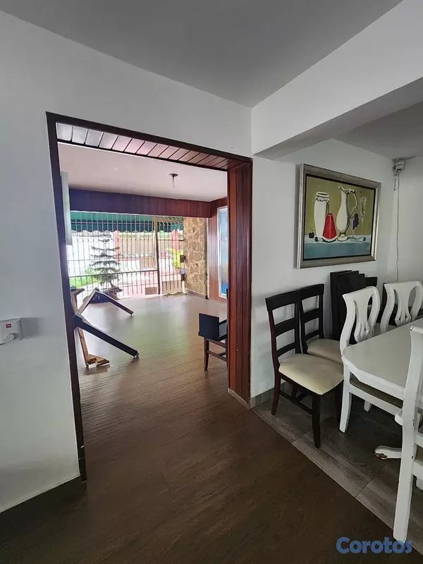 casas - Casa En Venta En Cayetano 6
