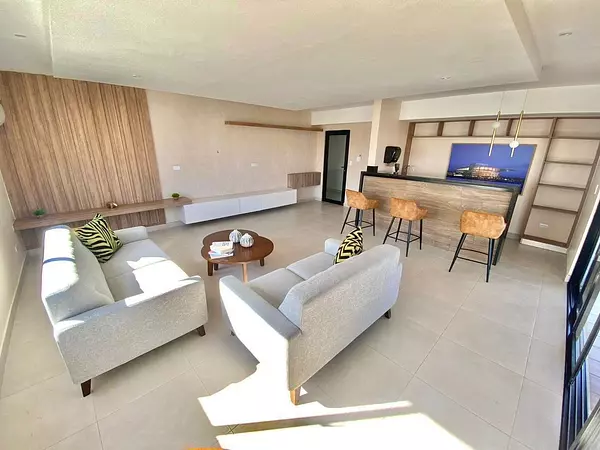 apartamentos - Apartamento en Alquiler
EVARISTO MORALES
USD 1,000.00 (Mantenimiento incluido)

 1