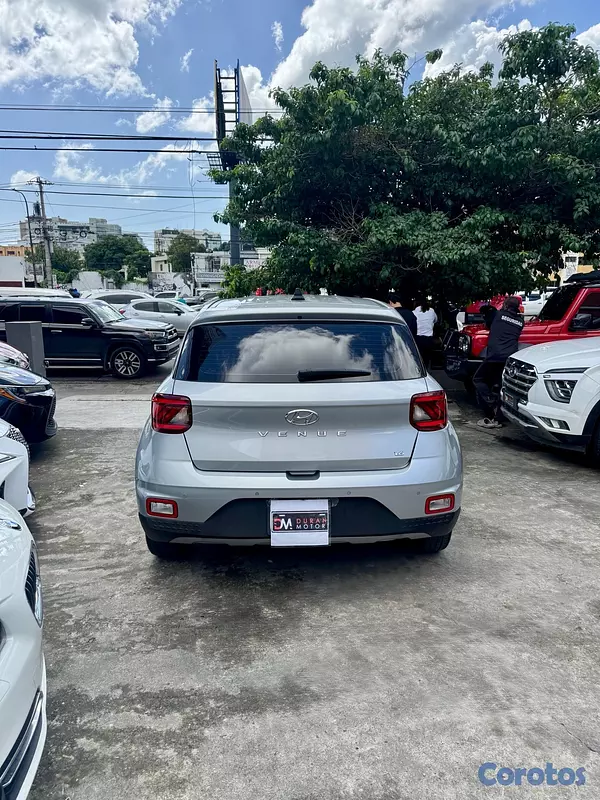 jeepetas y camionetas - Hyundai Venue 2022  8