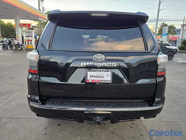 jeepetas y camionetas - OFERTA! TOYOTA 4RUNNER 2020 SR5 EN COMO NUEVA 7