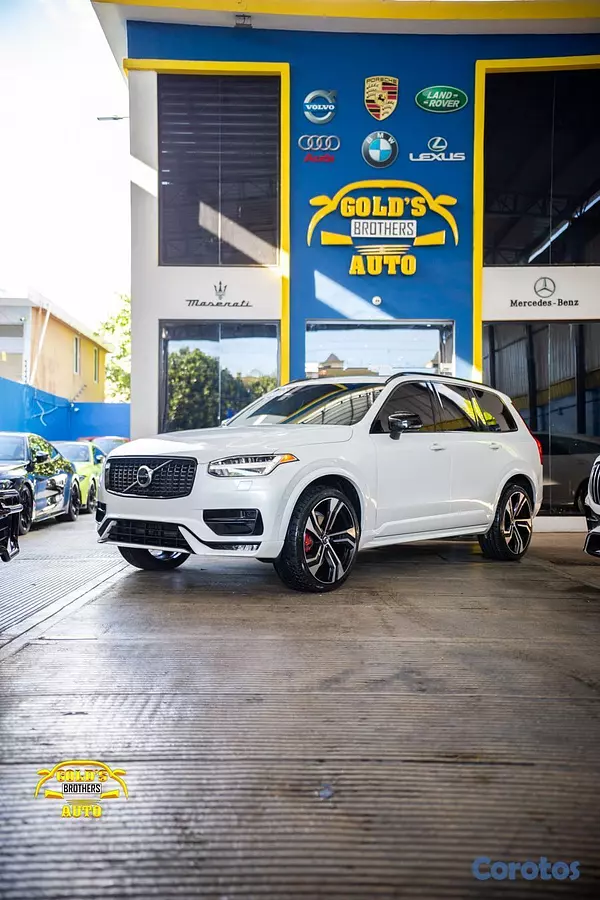 jeepetas y camionetas - Volvo XC90 T6 R-Deding 2021 Recien Importada Clean 1