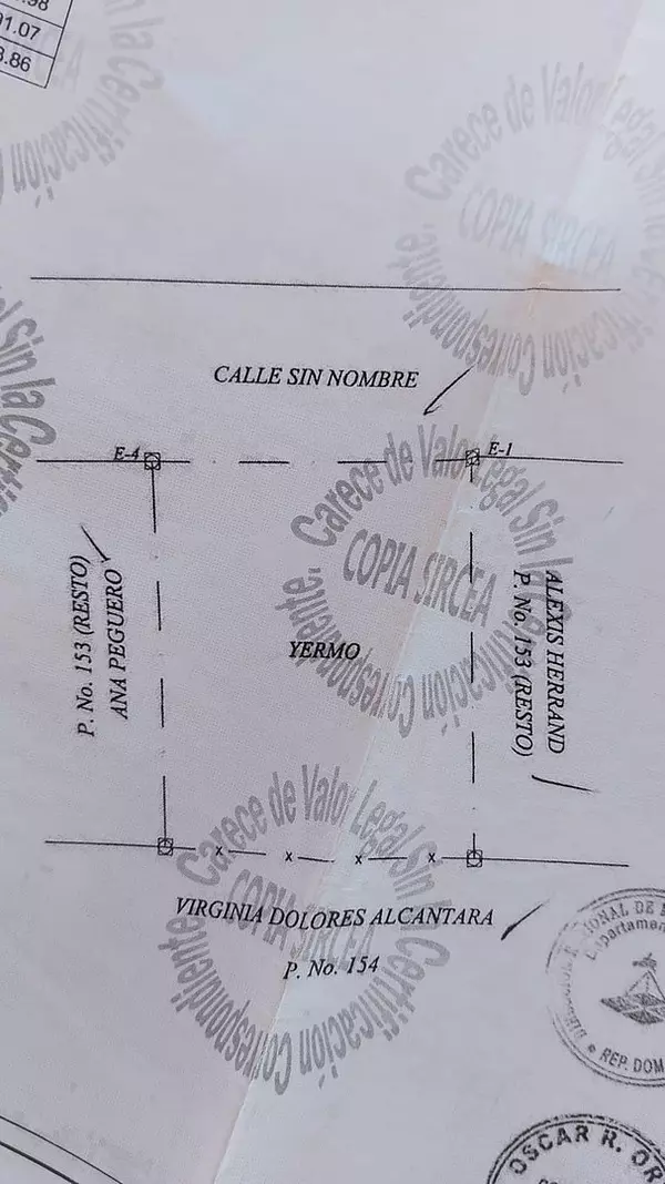 solares y terrenos - Solar de 300 metros, Aut. S. Isidro, P. Oriental,  Mts. de frente 6