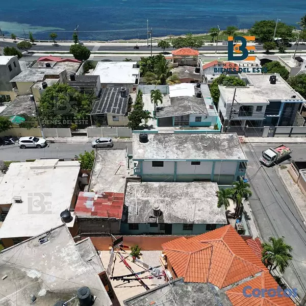 casas - Se vende estrategica propiedad en Miamar, muy bien 5