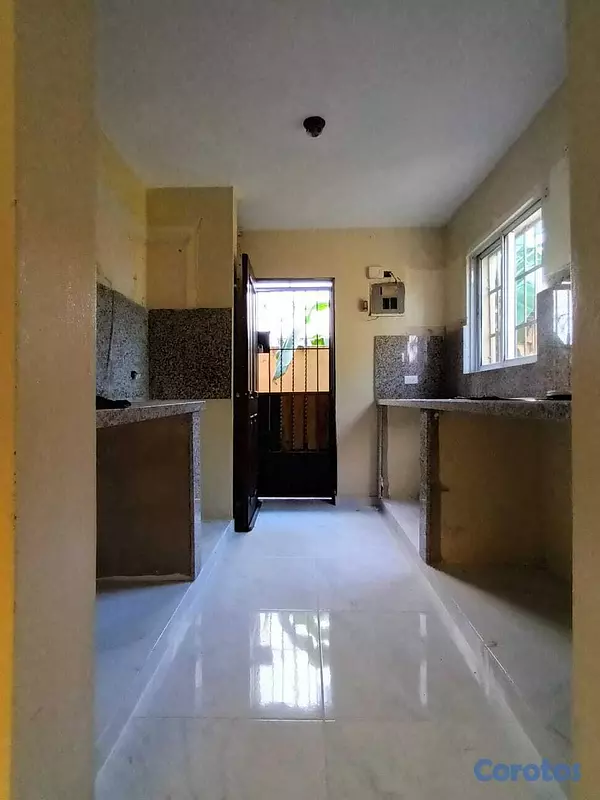 casas - Casa de en la Jacobo Majluta ... Oportunidad! 5