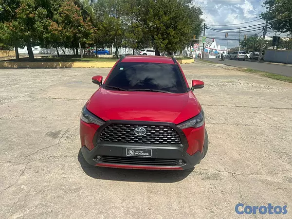 jeepetas y camionetas - Toyota Corolla cross 2022 cómo nueva 7