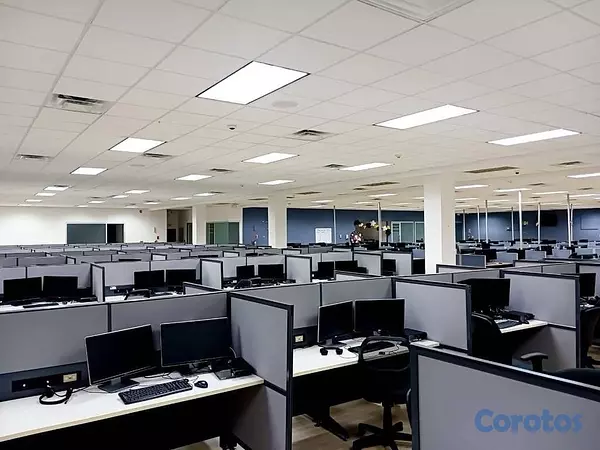 oficinas y locales comerciales - Nave en Venta/Alquiler zona Franca de San Isidro Autopista San Isidro, SDE

 4