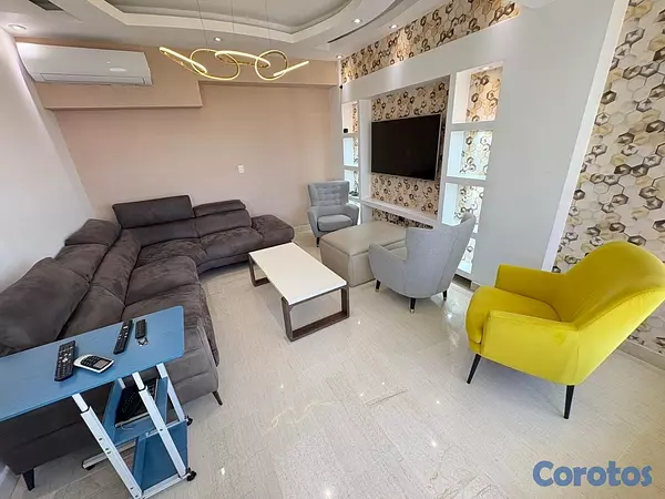 apartamentos - vendo piso 9 bella vista sur tres habitaciones. con baño dos parqueo family roo
 4