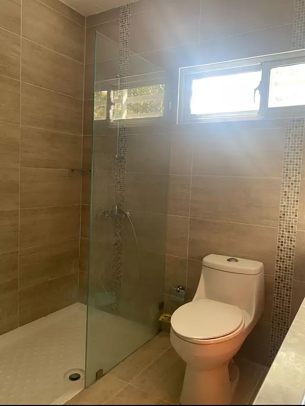 casas - Casa en alquiler con vista al botanico 4