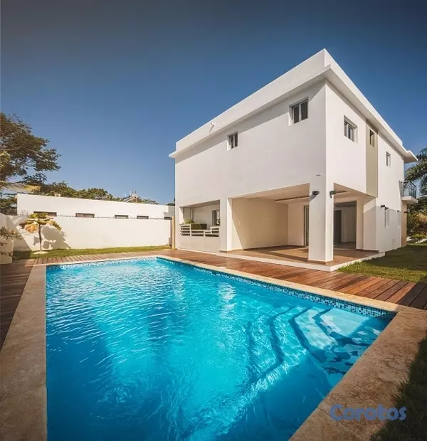 casas vacacionales y villas - Villa a solo 4 minutos de la playa en cabarete residencial privado 1