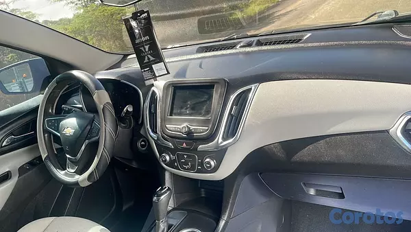 jeepetas y camionetas - Vendo CHEVROLET EQUINOX 2019 7