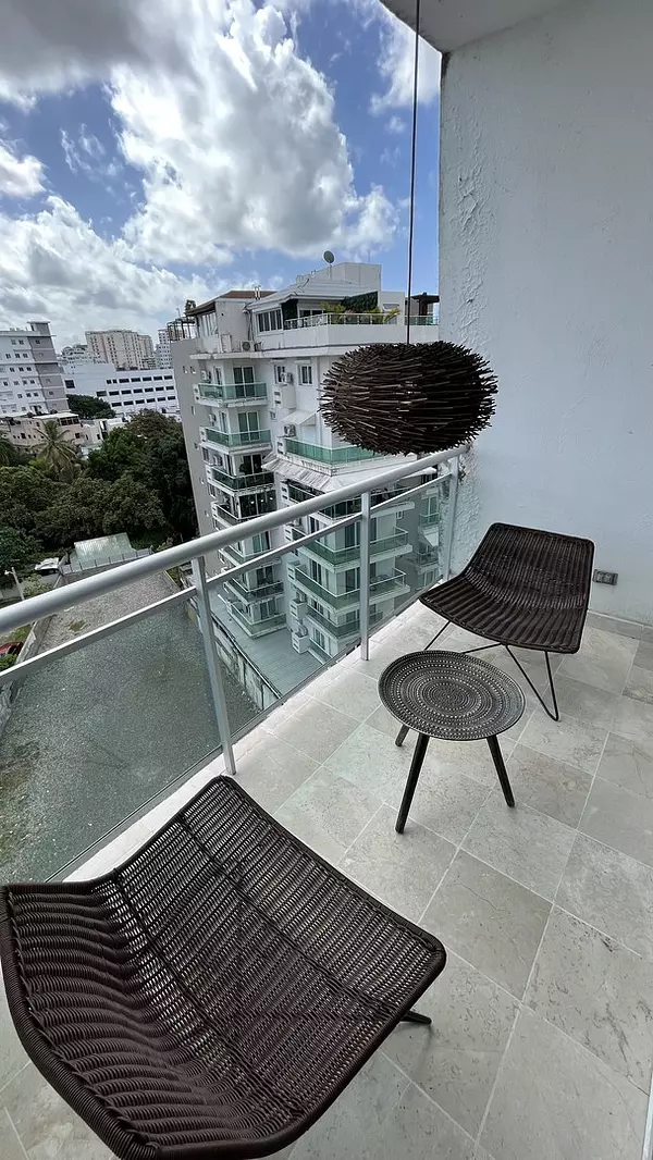 apartamentos - Apartamento amueblado en venta en Naco 9