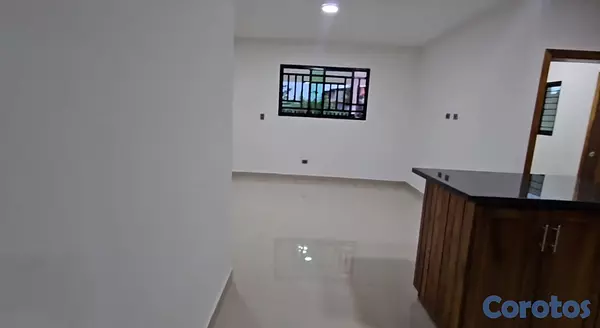 casas - Hermosa casa en venta en Moca  6