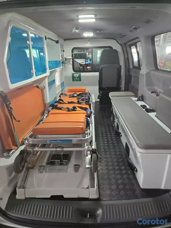 otros vehiculos - HYUNDAI GRAND STAREX AMBULANCIA 2017 10