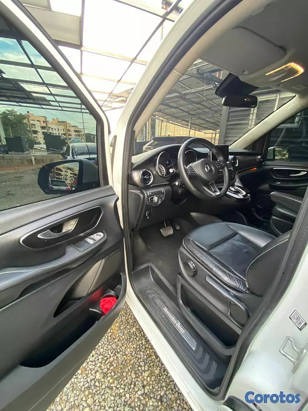 otros vehiculos - Mercedes Benz V250 2020 13